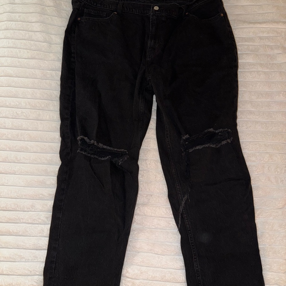 Plus Size Black Distressed Boyfriend Jeans